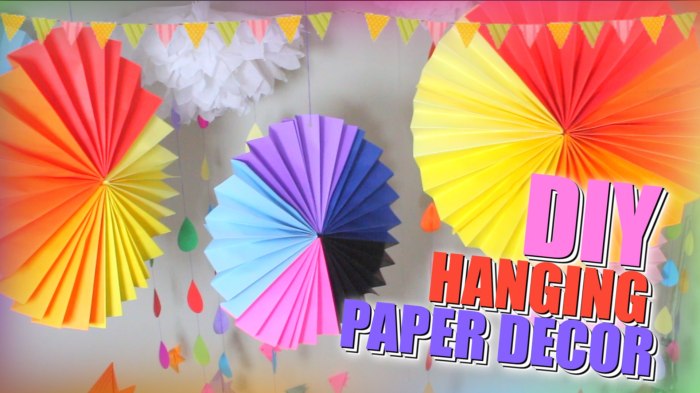 How to make a paper decoration